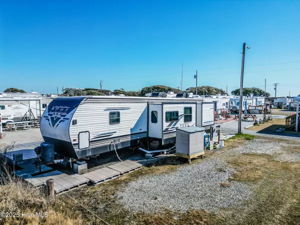 North Topsail Beach, NC 28460,85 Mullet ST