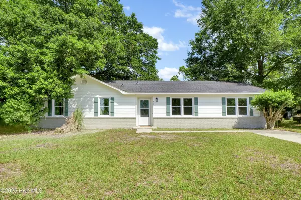 Castle Hayne, NC 28429,410 Millhouse RD