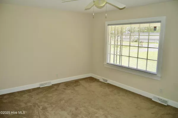 Snow Hill, NC 28580,2692 Mt Herman Church RD