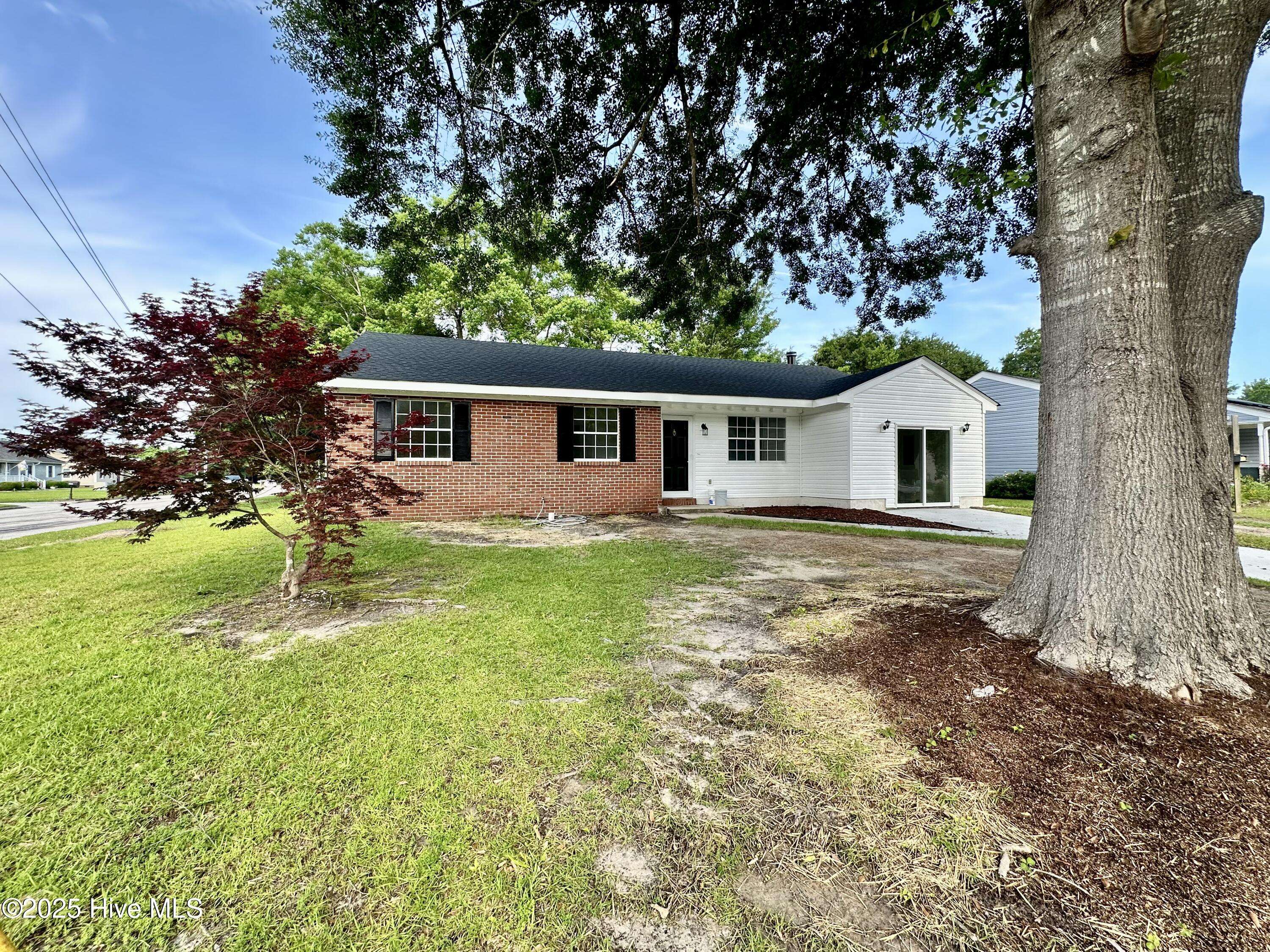 Jacksonville, NC 28540,101 Winter RD