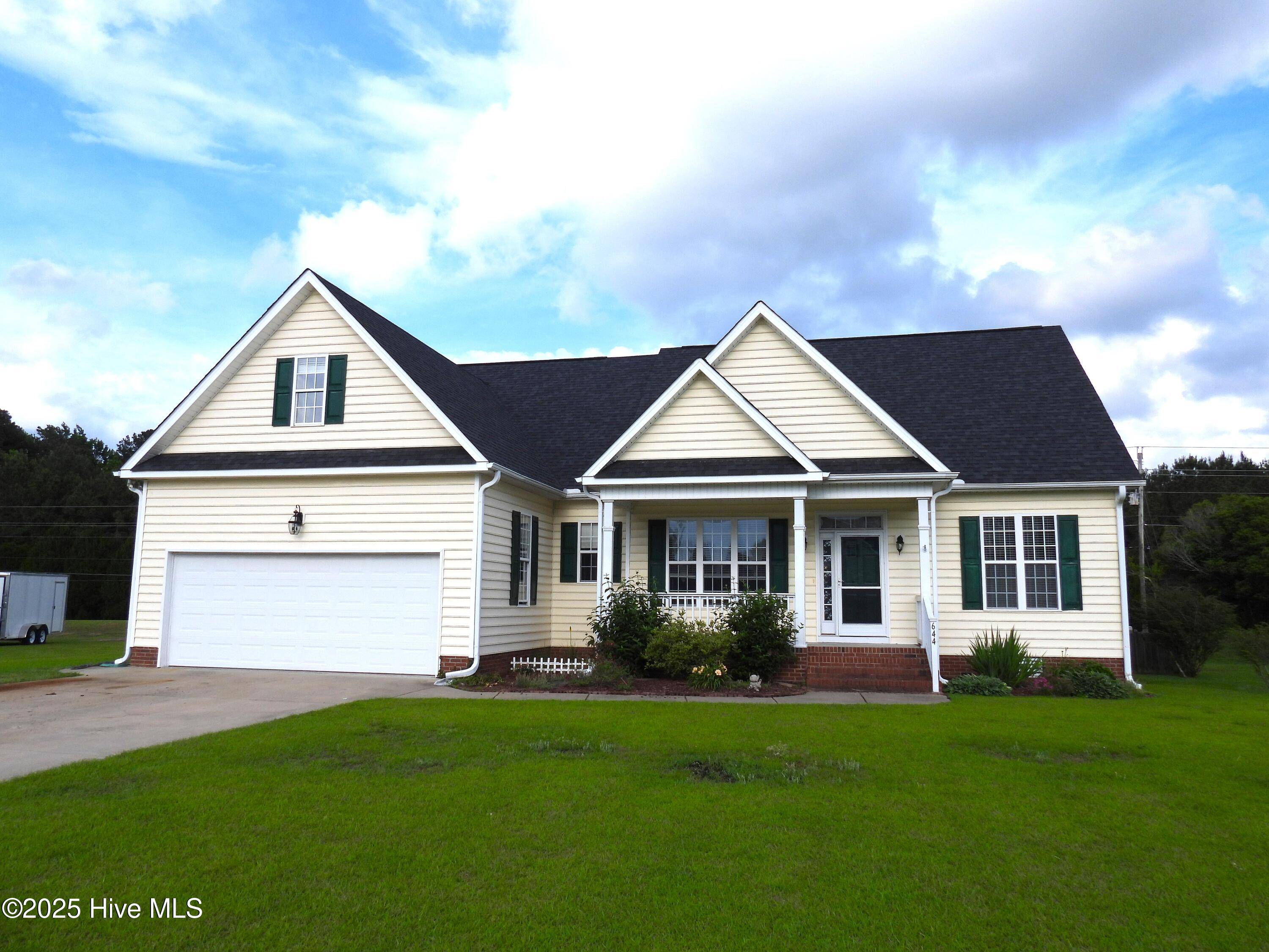 644 Milton DR, Winterville, NC 28590