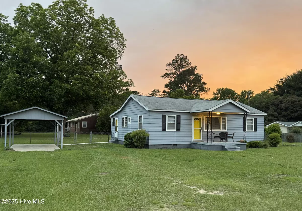 Laurinburg, NC 28352,16980 Barnes DR