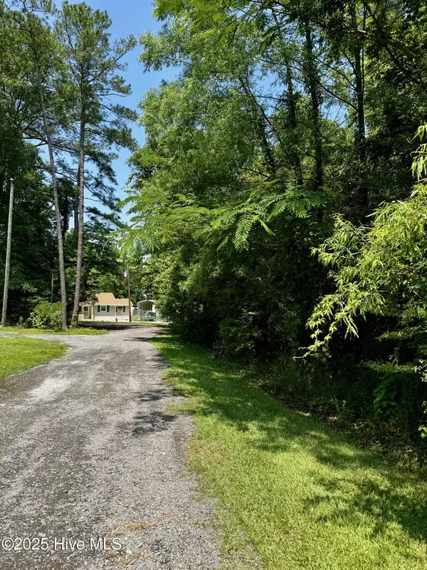 Edenton, NC 27932,109-113 Iowa TRL