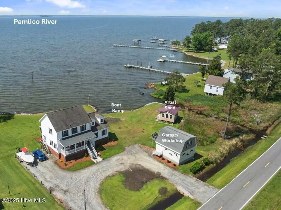 Belhaven, NC 27810,859 Old Pamlico Beach RD W