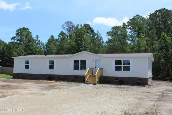 225 Mewborn DR, Beulaville, NC 28518