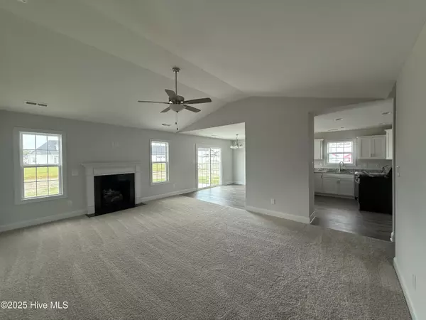 New Bern, NC 28562,2010 Bluewater BLVD