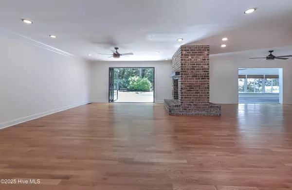 Pinehurst, NC 28374,240 Donald Ross DR