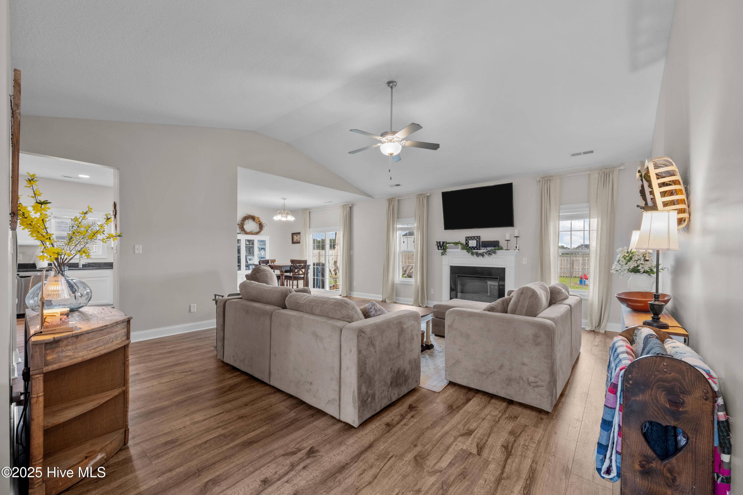 Jacksonville, NC 28546,281 Wood House DR