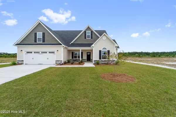 754 Secession LN, Jacksonville, NC 28546