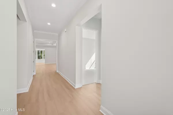 Shallotte, NC 28470,1562 St. Lucia DR SW