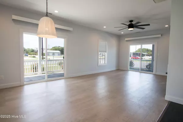 Morehead City, NC 28557,302 N 16th ST