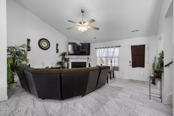Richlands, NC 28574,250 Rowland DR