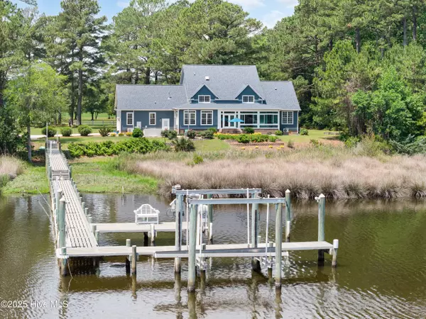 Arapahoe, NC 28510,555 Dawson Creek DR