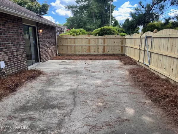 Greenville, NC 27858,1827 Quail Ridge RD #A