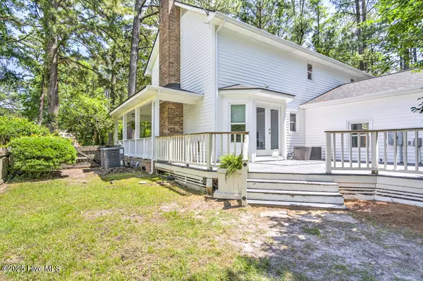 New Bern, NC 28562,2428 Tram RD