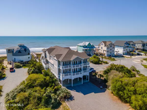 North Topsail Beach, NC 28460,2068 New River Inlet RD