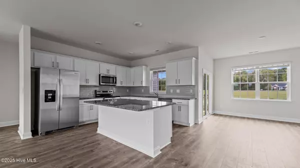 New Bern, NC 28560,205 Lake Tyler DR