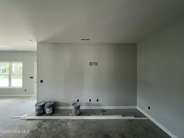 Goldsboro, NC 27534,104 E Sillinger DR