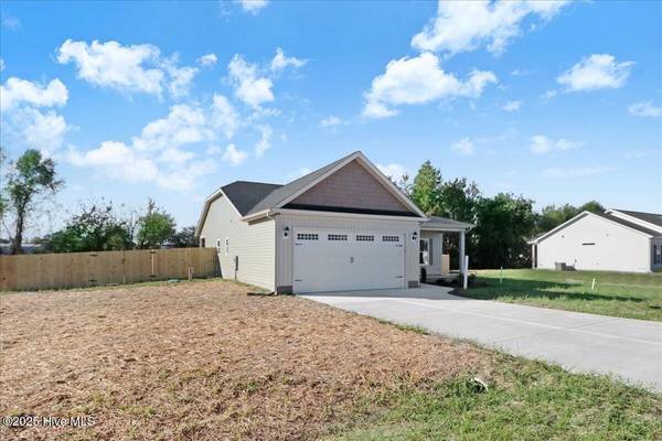 Goldsboro, NC 27534,104 E Sillinger DR