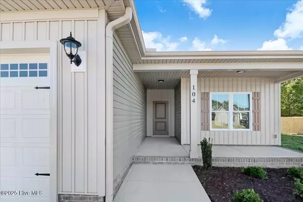 Goldsboro, NC 27534,104 E Sillinger DR