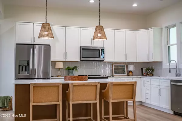 Washington, NC 27889,208 Crown DR