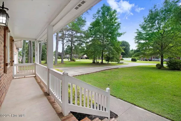 Goldsboro, NC 27534,305 Bayleaf DR