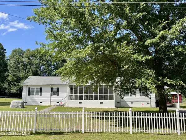 Laurel Hill, NC 28351,22541 Henry ST