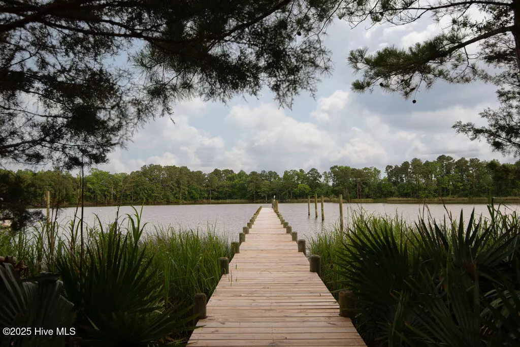 Havelock, NC 28532,101 Windtide LN