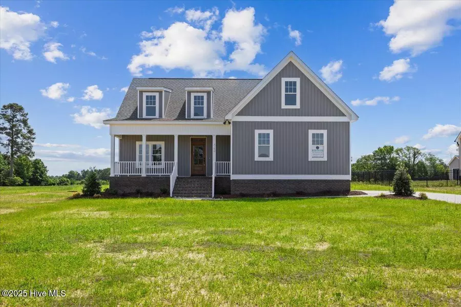 2190 Heartland RD, Battleboro, NC 27809