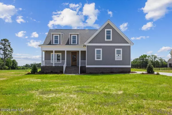 2190 Heartland RD, Battleboro, NC 27809