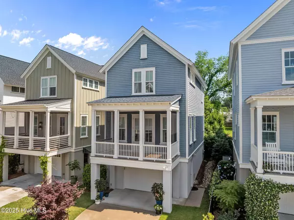 Washington, NC 27889,233 E Water ST