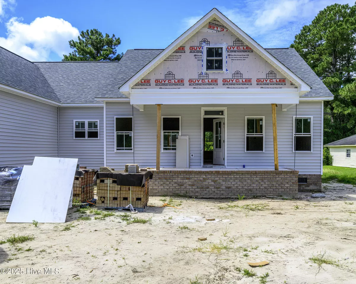 New Bern, NC 28562,116 Whitford LN