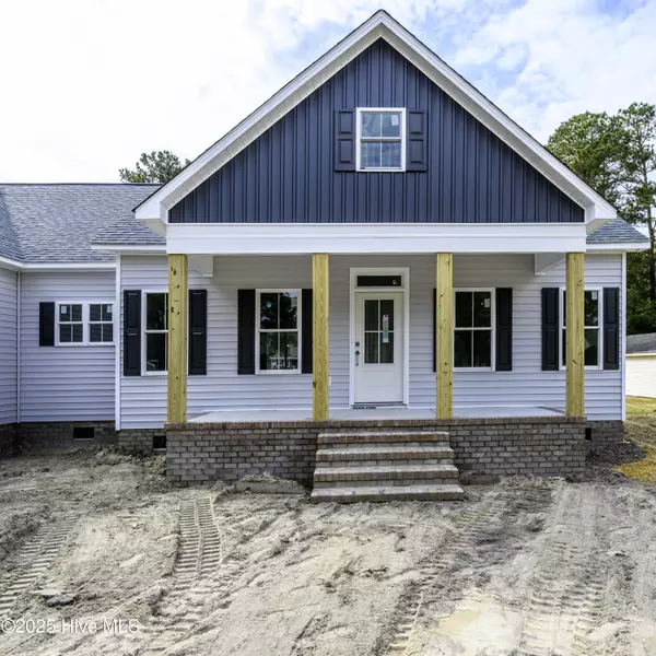 New Bern, NC 28562,116 Whitford LN