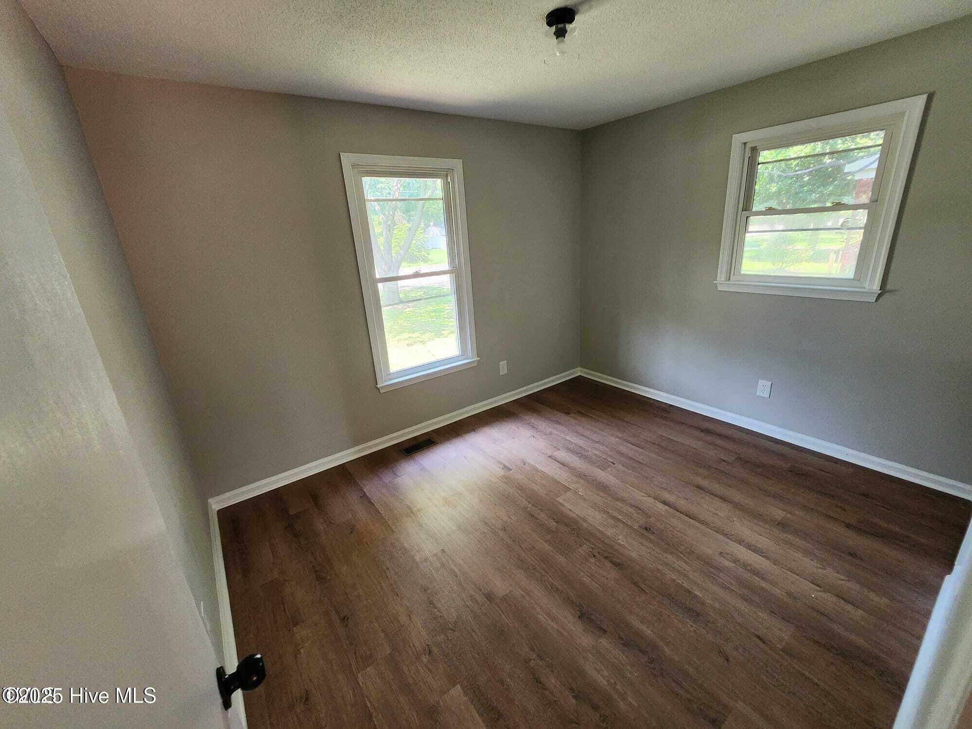 Tarboro, NC 27886,1007 Edmondson AVE