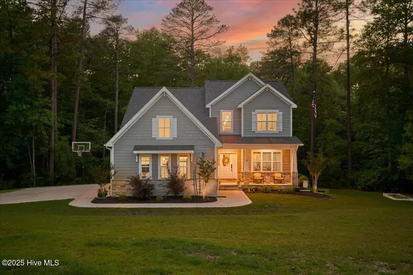 Whispering Pines, NC 28327,5 Rafferty CT