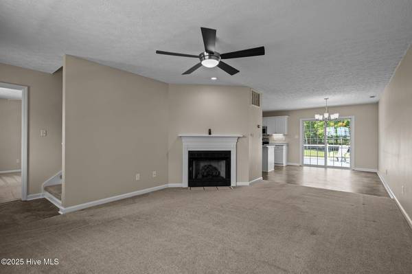 Newport, NC 28570,180 Avis DR