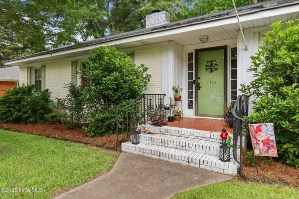 Greenville, NC 27858,1744 Beaumont DR