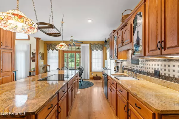 Calabash, NC 28467,567 Fairburn CT NW