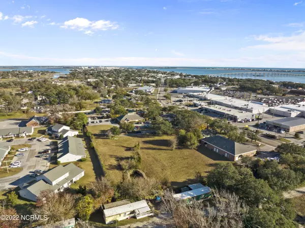 Morehead City, NC 28557,3010 Bridges ST