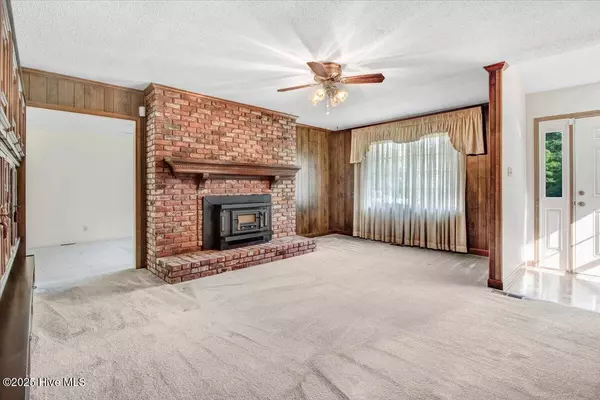 Goldsboro, NC 27534,102 Trollingwood DR