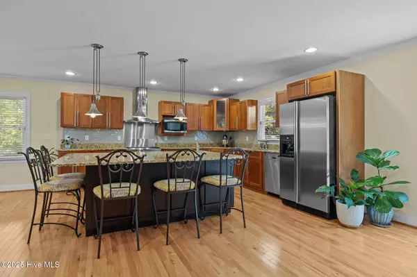 Newport, NC 28570,111 Hampton PL