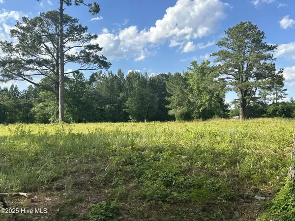 Hubert, NC 28539,0000 Hubert BLVD