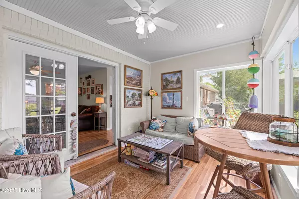 New Bern, NC 28560,6008 Cassowary LN