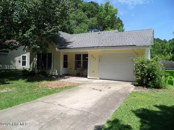 New Bern, NC 28560,222 Rivershore DR