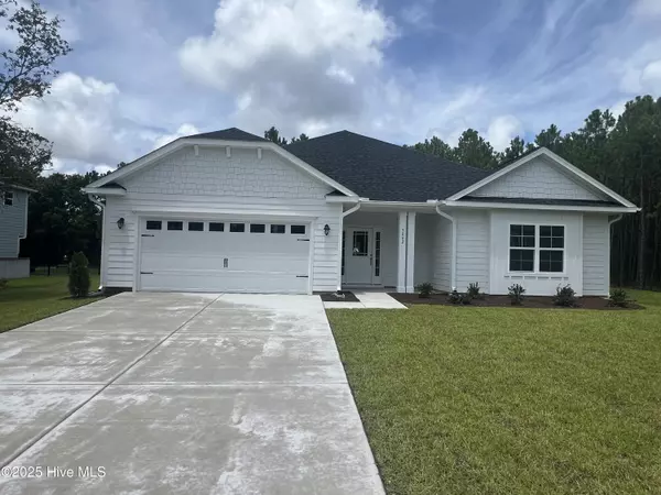 3042 Boverie ST SW, Shallotte, NC 28470