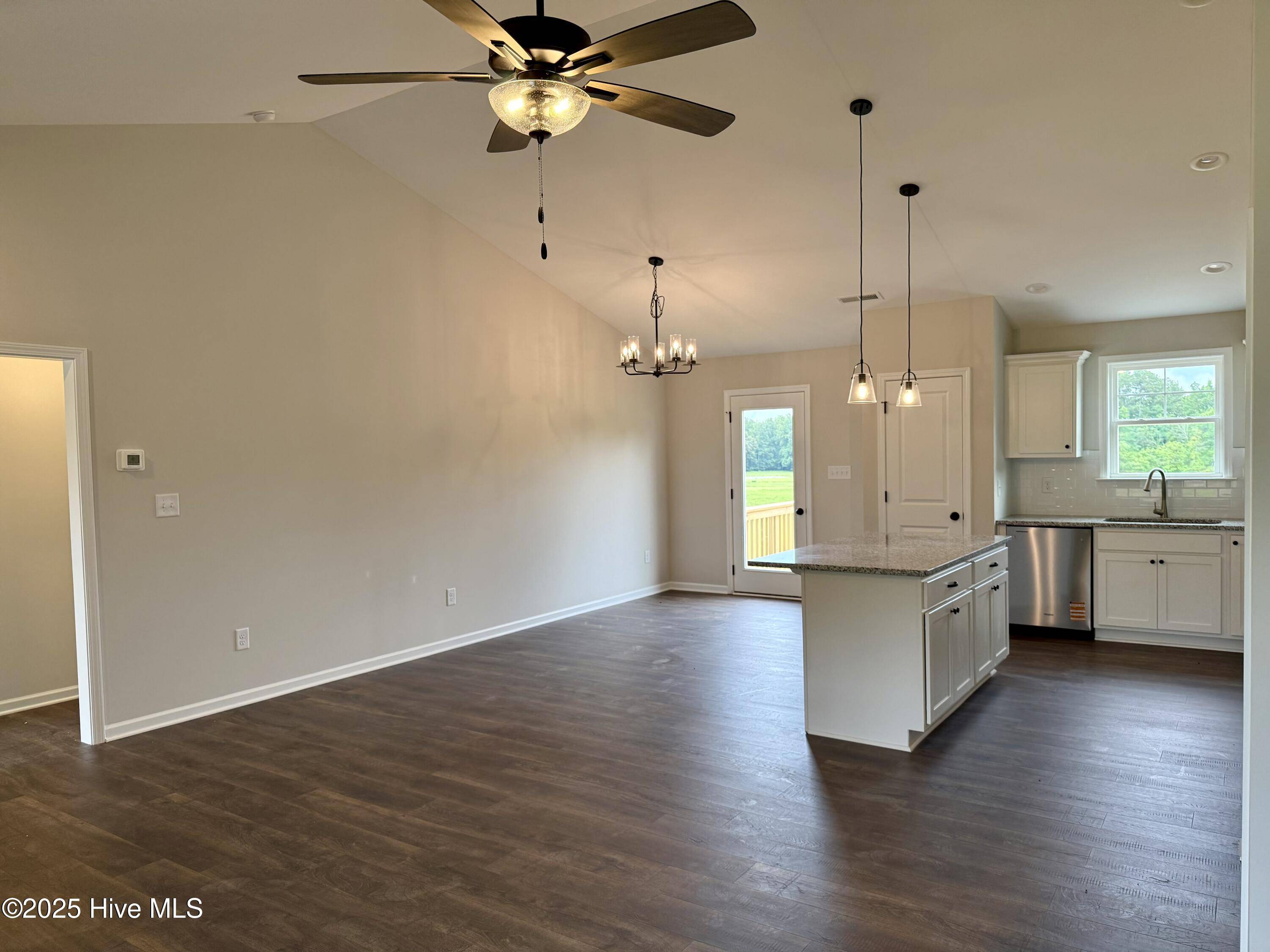 Kenly, NC 27542,207 N Movado TRL