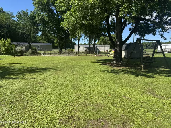 Harrellsville, NC 27942,118 Apache RD