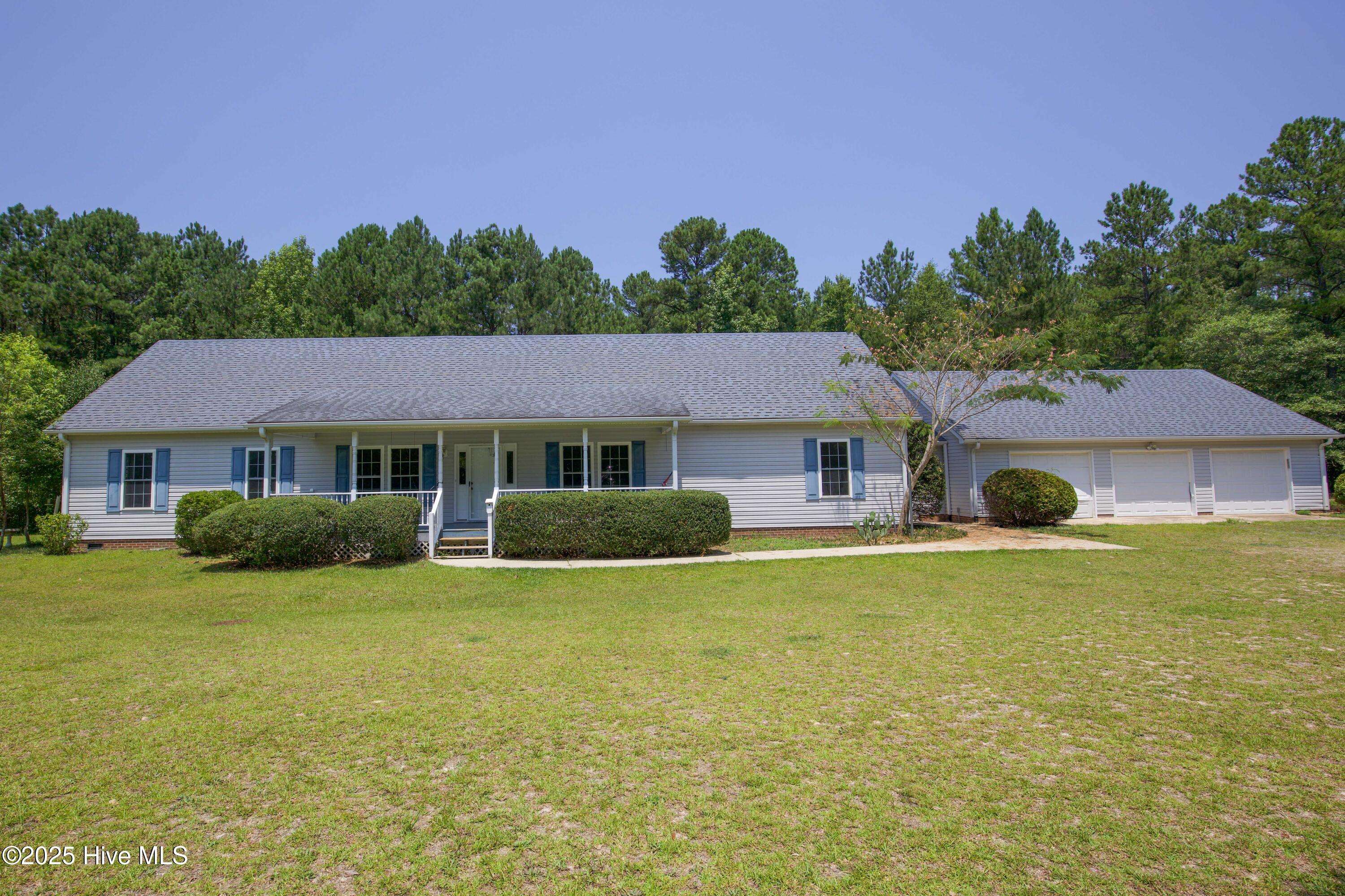 424 Bingham ST, Carthage, NC 28327