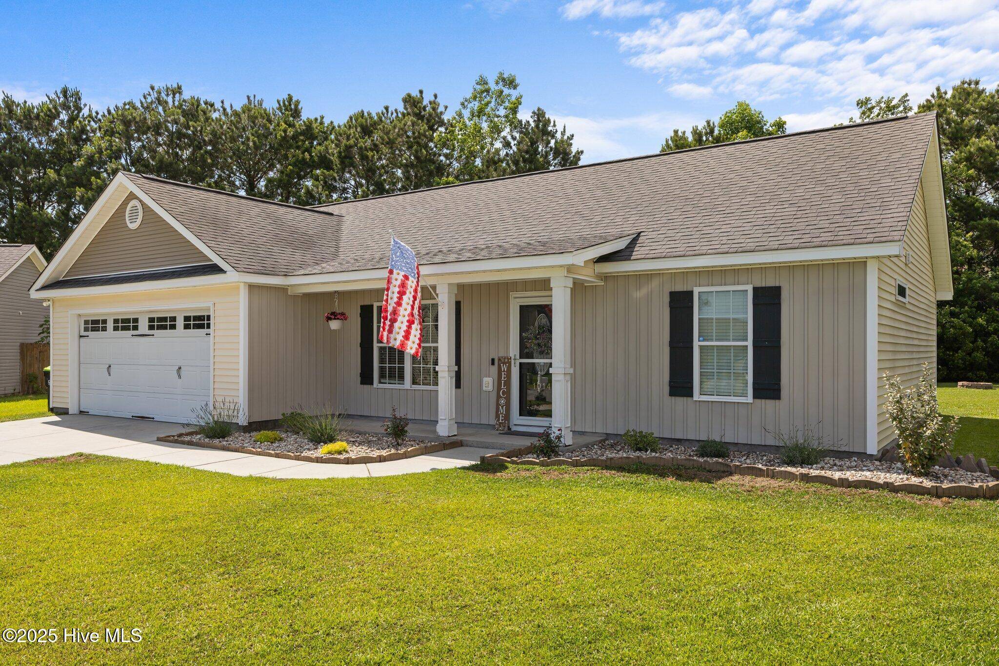 1014 Ponderosa PL, Jacksonville, NC 28546