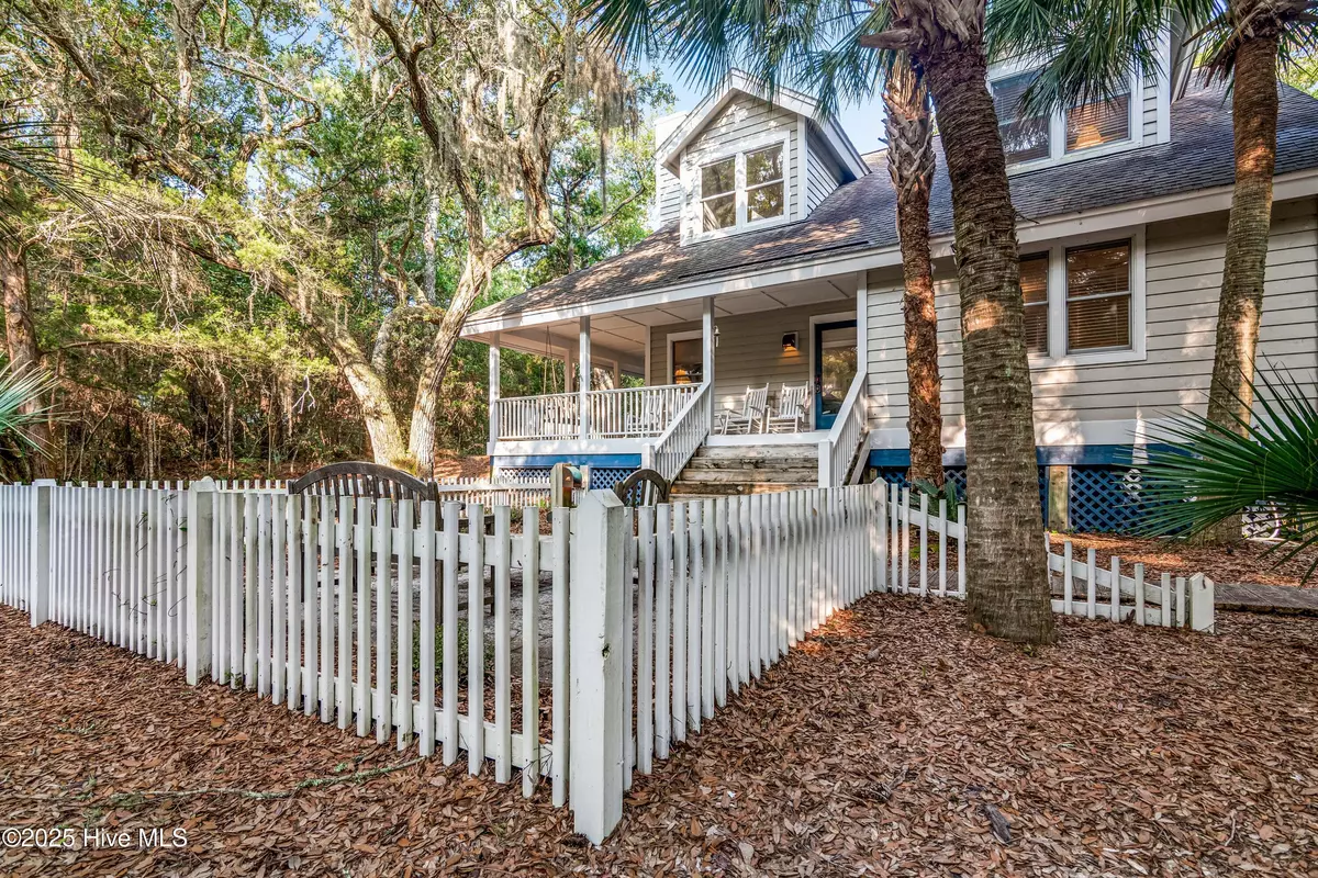 Bald Head Island, NC 28461,20 Fort Holmes TRL